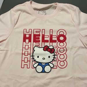 Hello Kitty graphic tee small